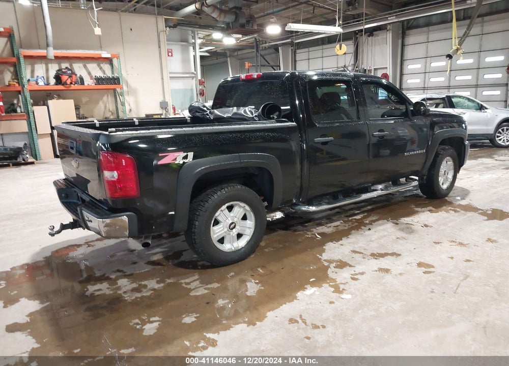 2008 CHEVROLET SILVERADO 1500 LT1 VIN: 2GCEK13M381157929