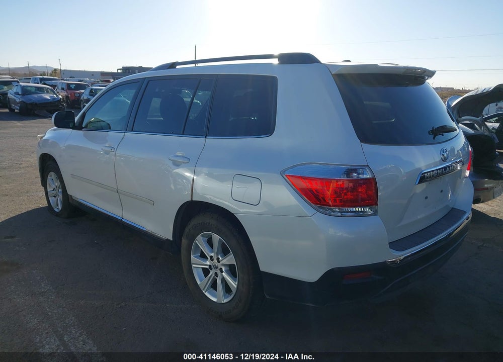 2011 TOYOTA HIGHLANDER SE V6 VIN: 5TDZK3EH8BS043728