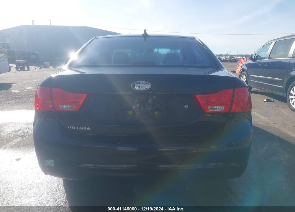 2010 KIA OPTIMA LX VIN: KNAGG4A88A5421228