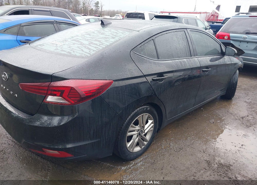2019 HYUNDAI ELANTRA VIN: 5NPD84LF5KH424619