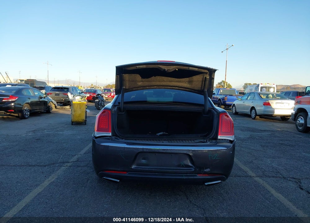 2018 CHRYSLER 300 VIN: 2C3CCAAG3JH209062