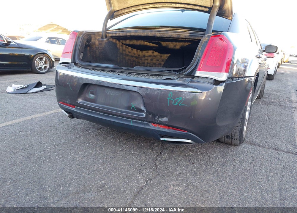 2018 CHRYSLER 300 VIN: 2C3CCAAG3JH209062