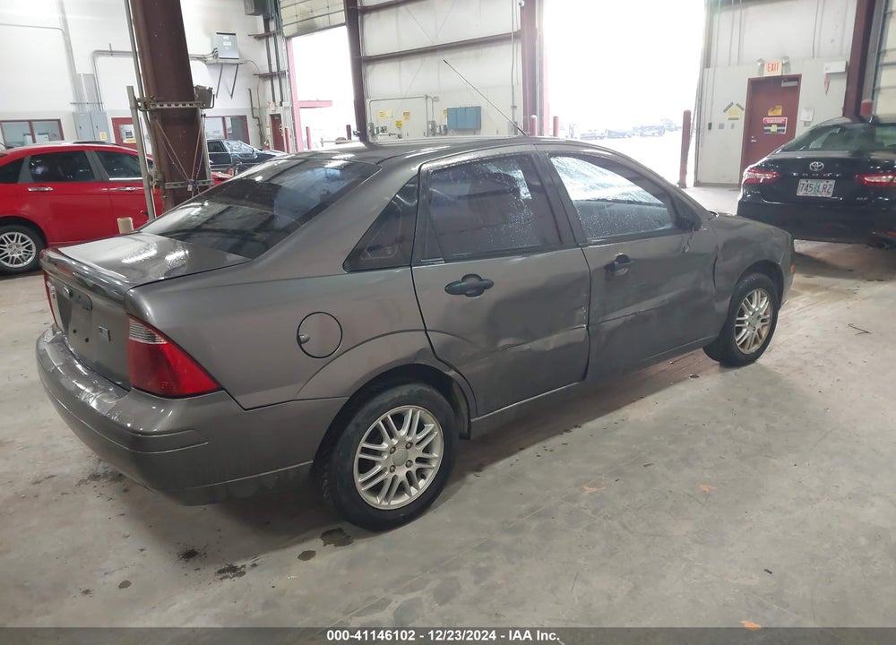 2007 FORD FOCUS S/SE/SES VIN: 1FAHP34N77W167300
