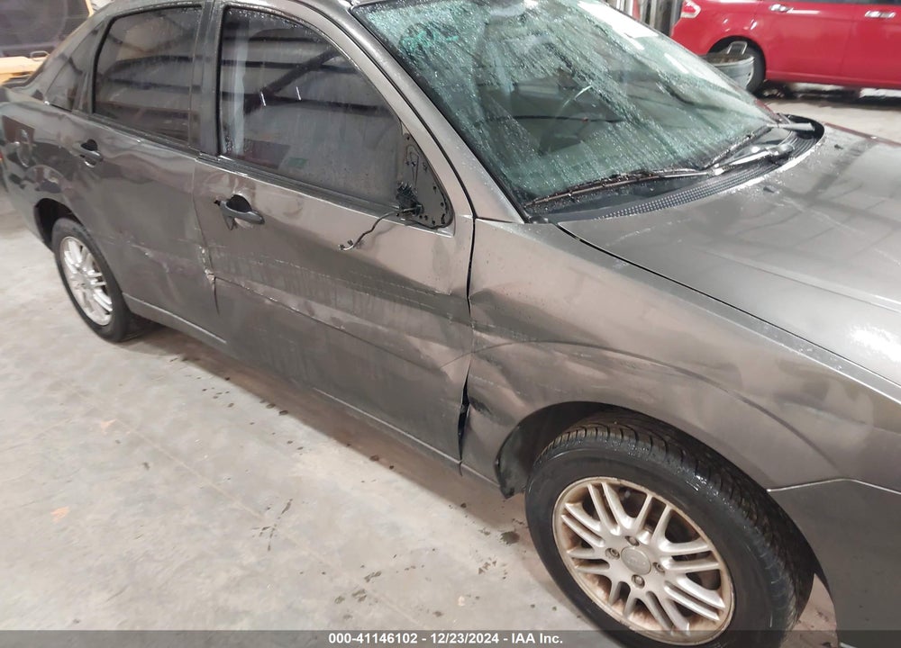 2007 FORD FOCUS S/SE/SES VIN: 1FAHP34N77W167300