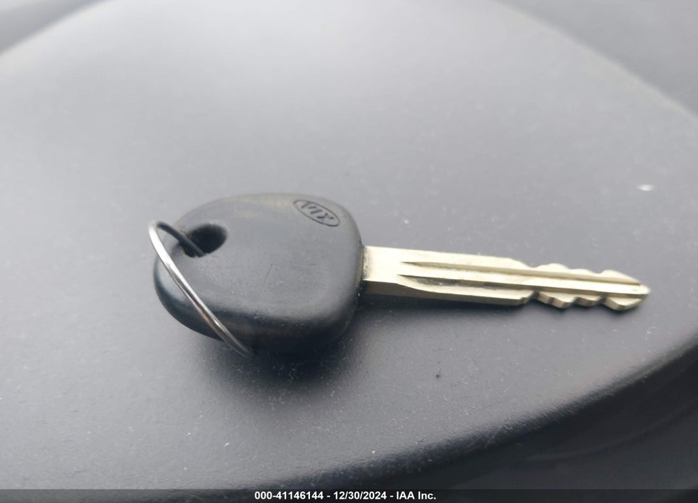 2012 KIA FORTE VIN: KNAFU4A2XC5611468
