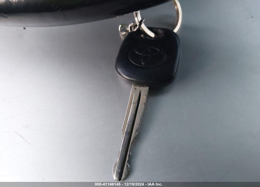 2007 TOYOTA COROLLA S VIN: 2T1BR32E37C830688