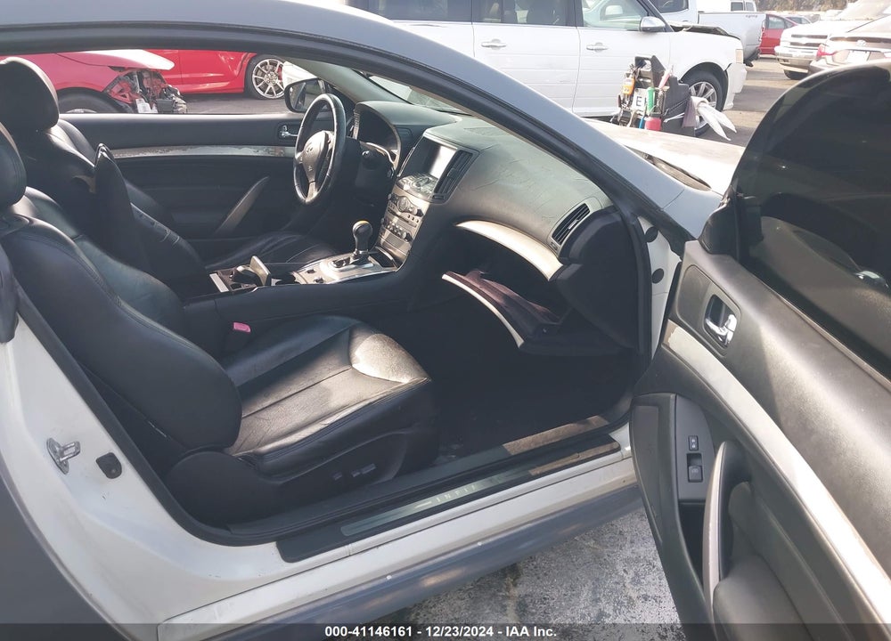 2011 INFINITI G37 JOURNEY VIN: JN1CV6EK1BM212884