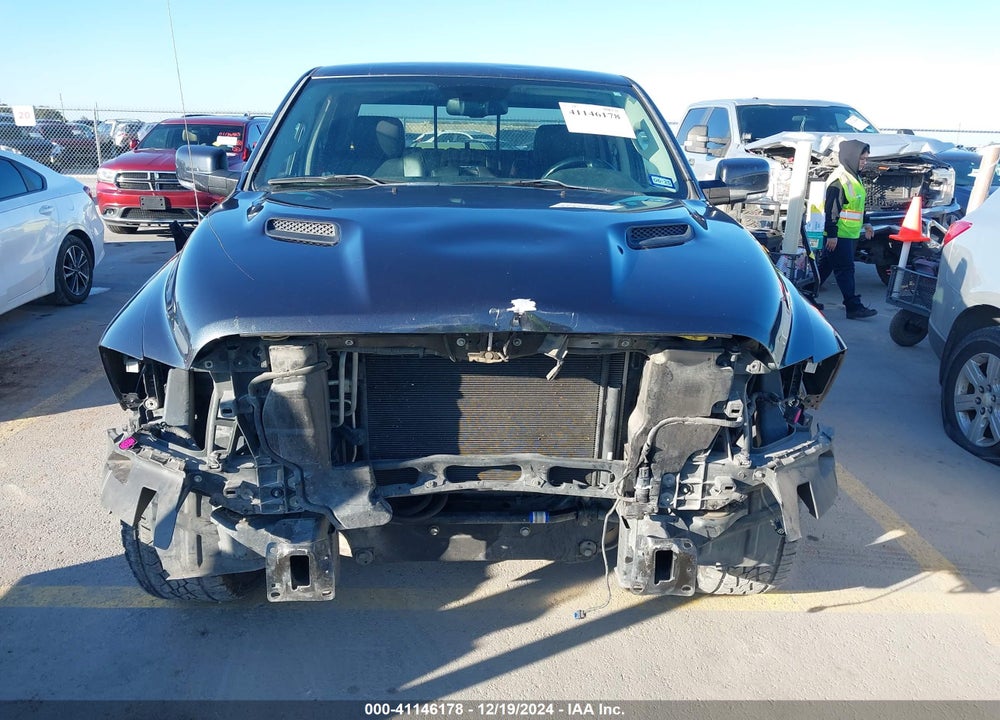 2014 RAM 1500 VIN: 1C6RR7MT8ES213338