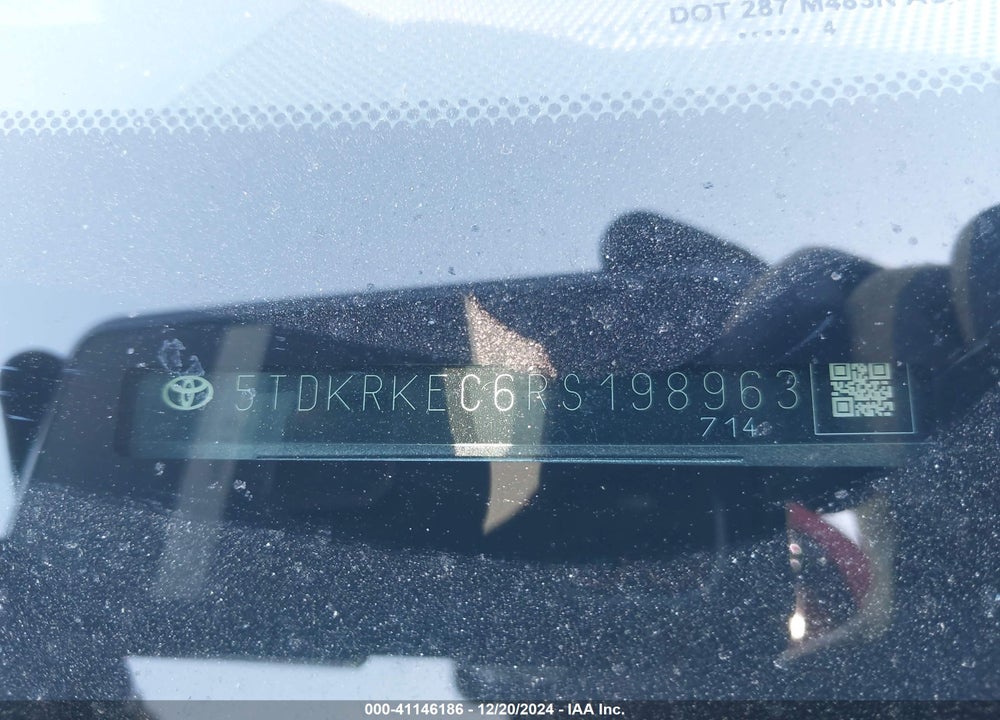 2024 TOYOTA SIENNA LE VIN: 5TDKRKEC6RS198963
