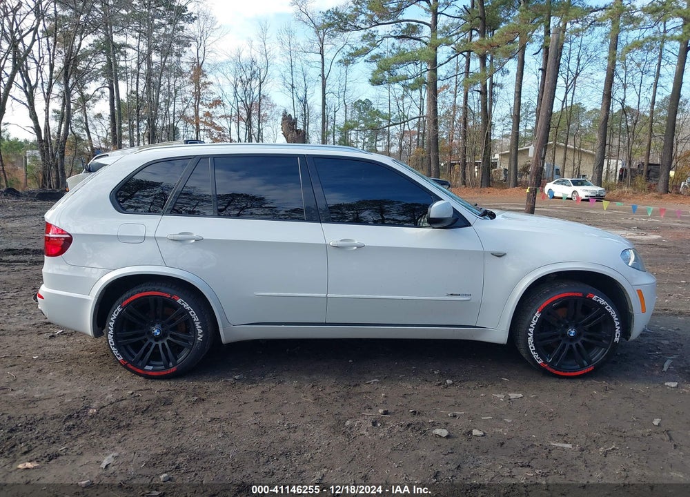 2013 BMW X5 XDRIVE35I/XDRIVE35I PREMIUM/XDRIVE35I SPORT ACTIVITY VIN: 5UXZV4C52D0E14833