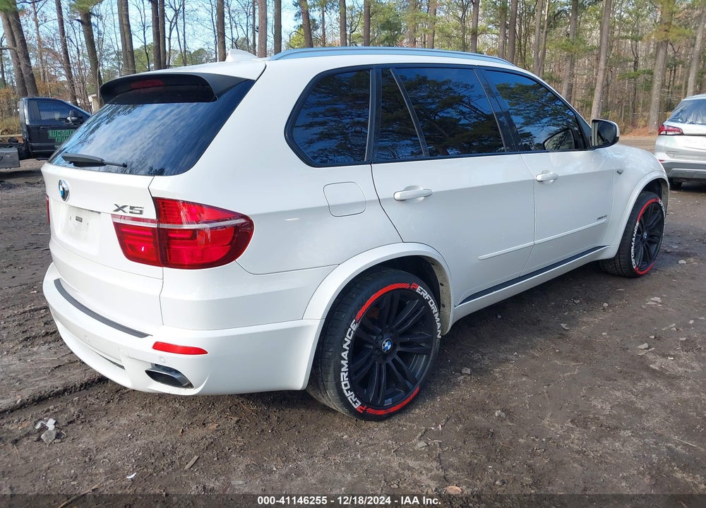 2013 BMW X5 XDRIVE35I/XDRIVE35I PREMIUM/XDRIVE35I SPORT ACTIVITY VIN: 5UXZV4C52D0E14833