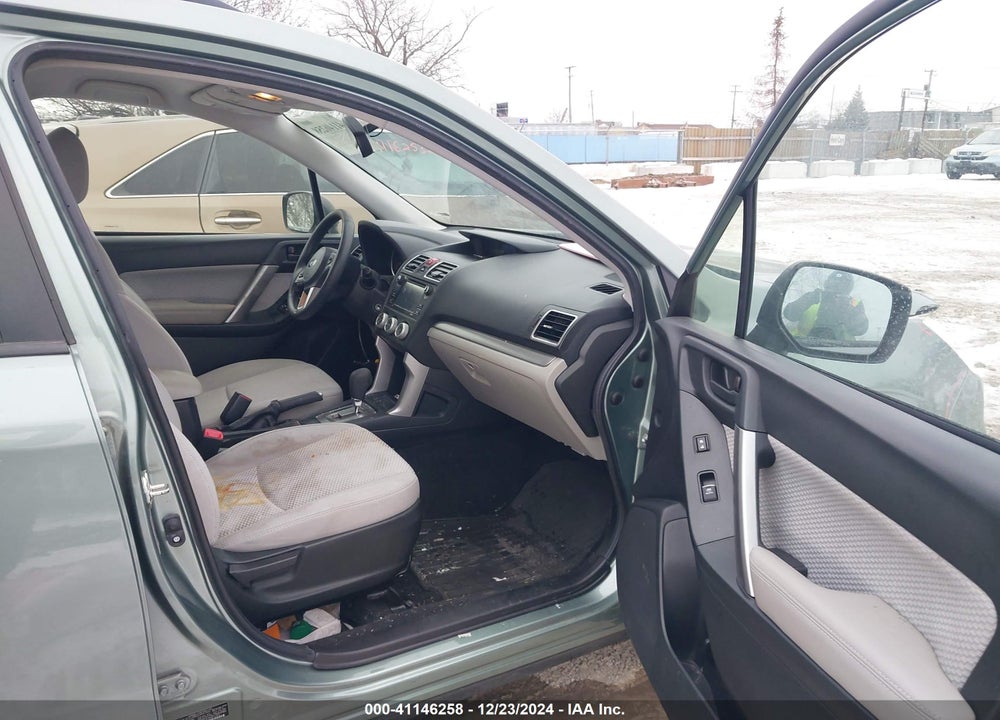 2018 SUBARU FORESTER 2.5I VIN: JF2SJABC6JH567692
