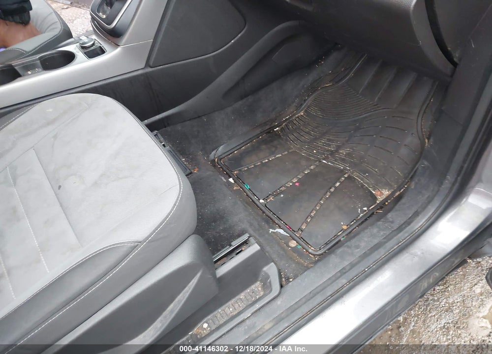 2013 FORD ESCAPE SE VIN: 1FMCU0GX8DUC92575