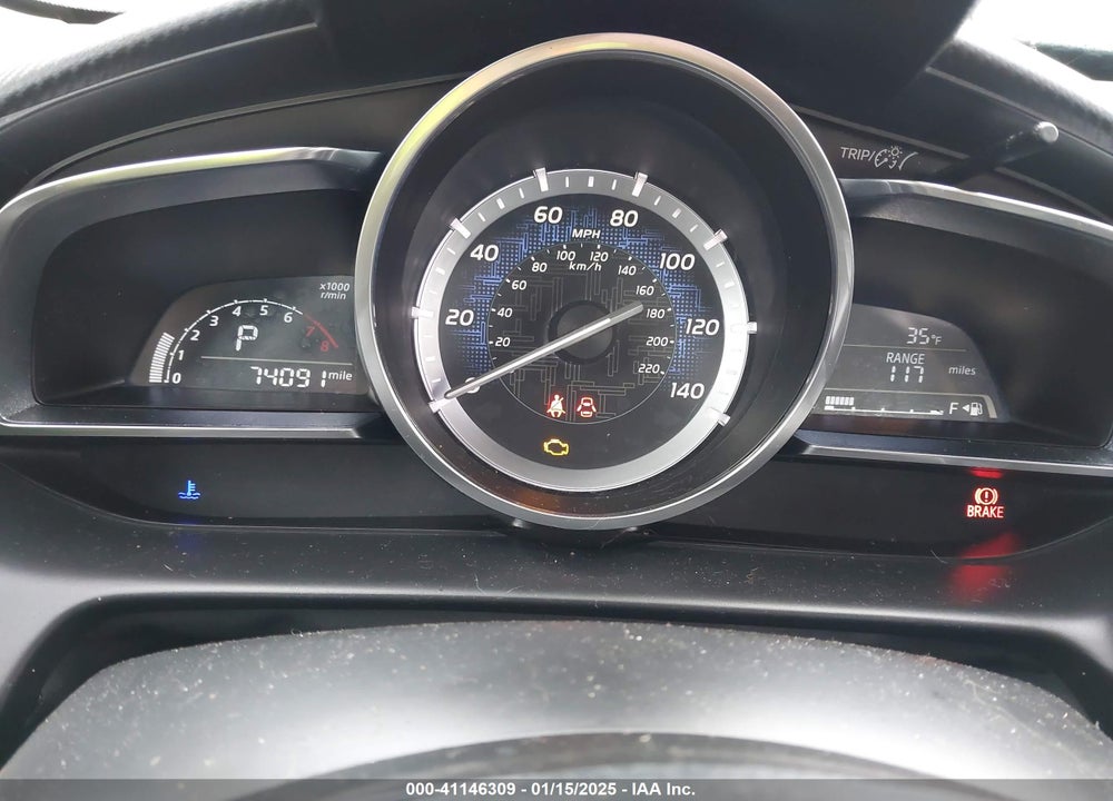 2016 SCION IA VIN: 3MYDLBZV3GY127782