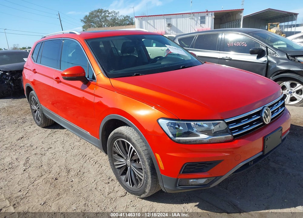 2019 VOLKSWAGEN TIGUAN VIN: 3VV2B7AX2KM013776