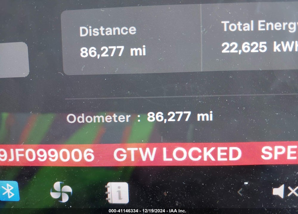 2018 TESLA MODEL 3 VIN: 5YJ3E1EA9JF099006