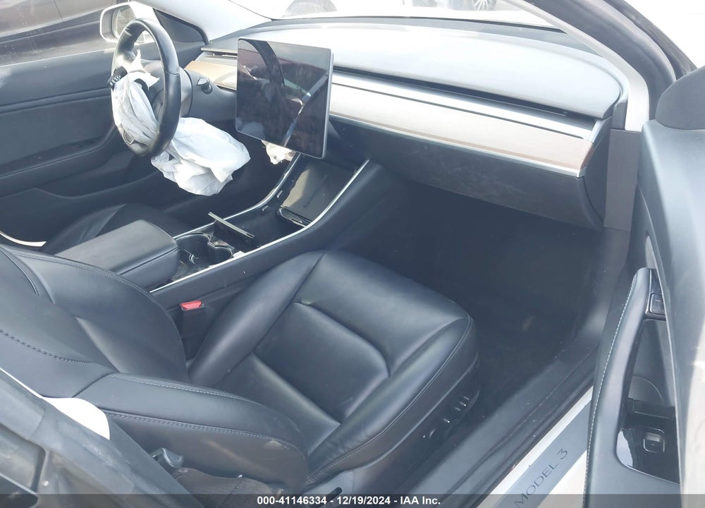 2018 TESLA MODEL 3 VIN: 5YJ3E1EA9JF099006