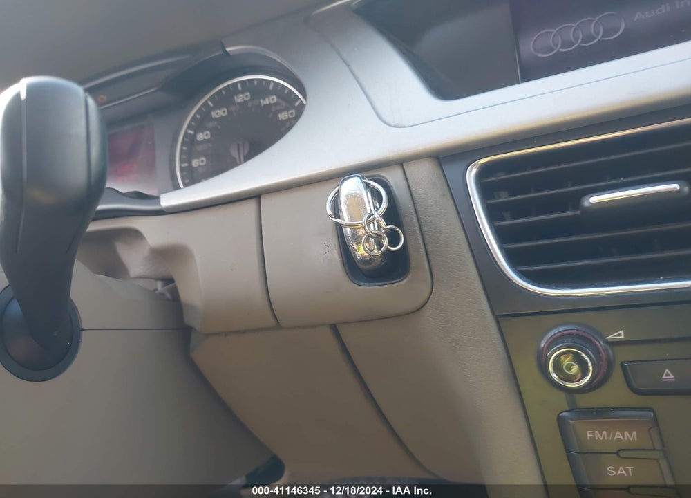 2010 AUDI A4 2.0T PREMIUM VIN: WAUAFAFL6AN068931