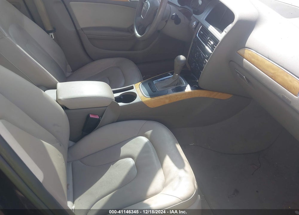 2010 AUDI A4 2.0T PREMIUM VIN: WAUAFAFL6AN068931