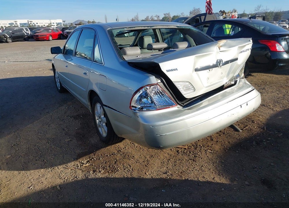 2002 TOYOTA AVALON XLS VIN: 4T1BF28B42U232472