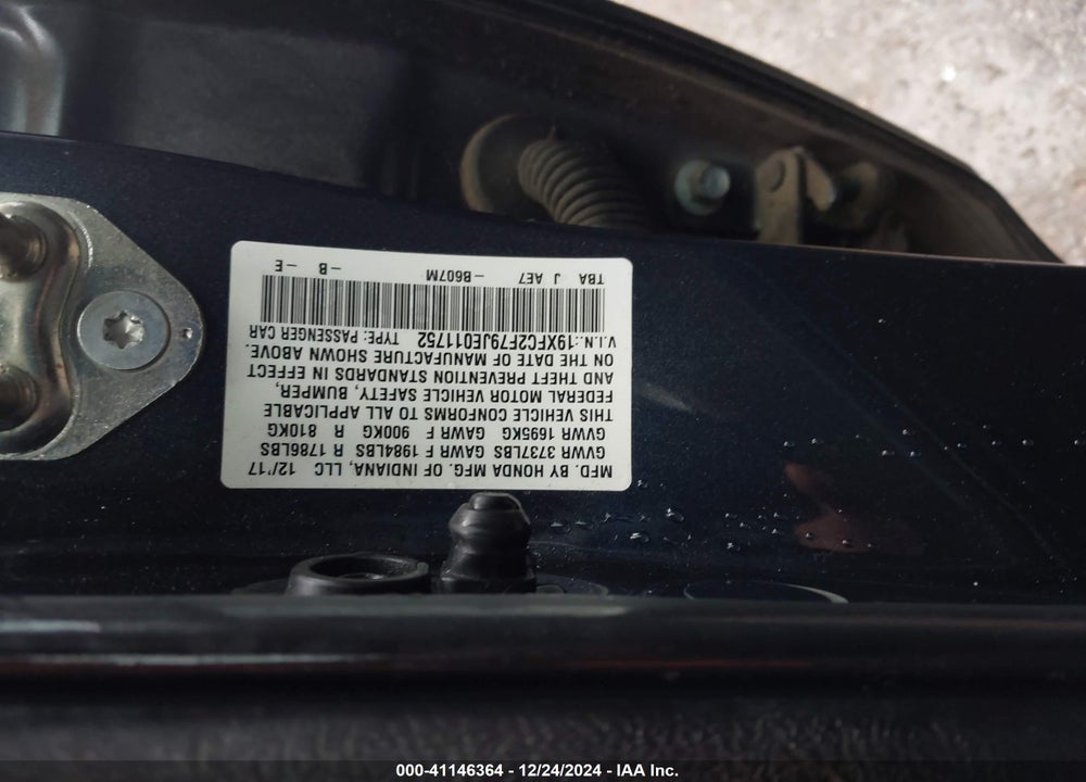 2018 HONDA CIVIC VIN: 19XFC2F79JE011752