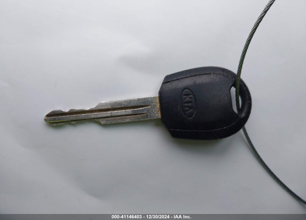 2006 KIA SPECTRA5 VIN: KNAFE162265321735