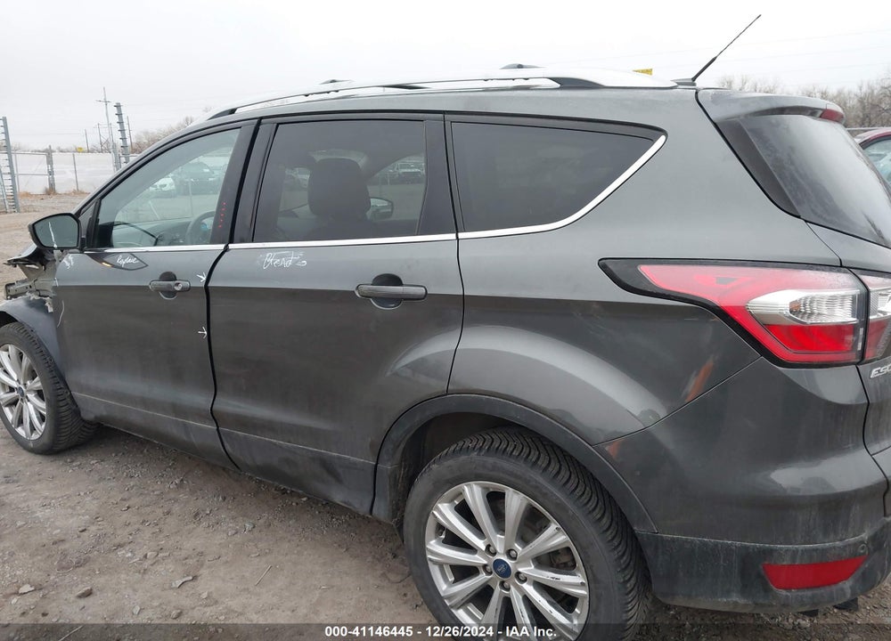 2017 FORD ESCAPE TITANIUM VIN: 1FMCU9J94HUC13309