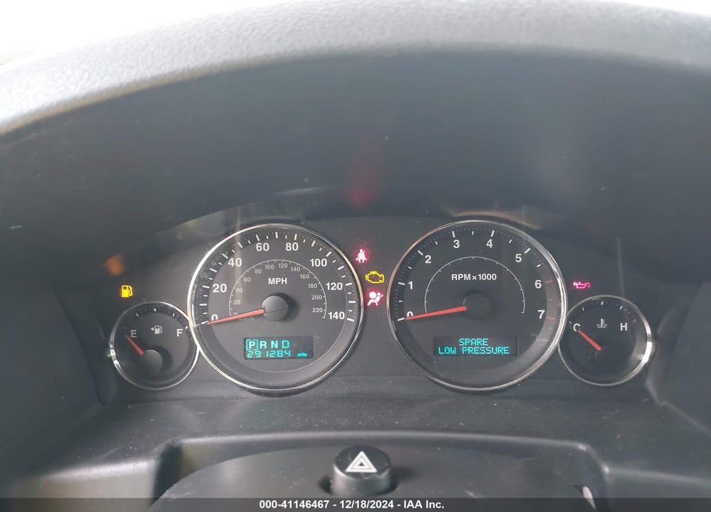 2006 JEEP COMMANDER LIMITED VIN: 1J8HG58206C219042