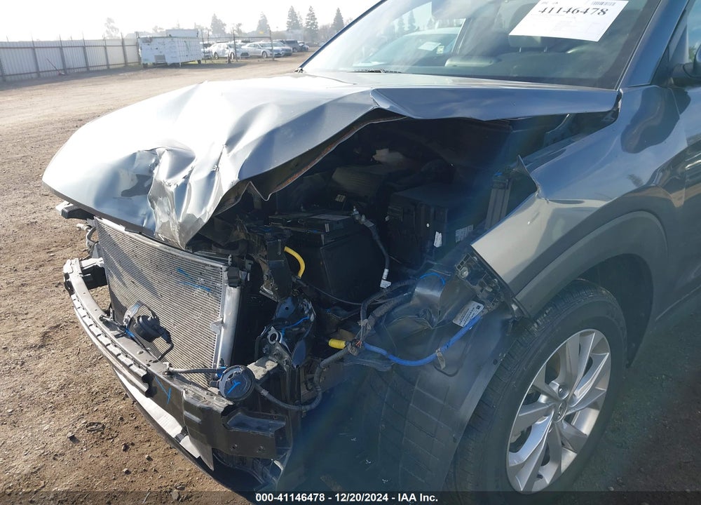 2019 HYUNDAI TUCSON SE VIN: KM8J23A42KU961644