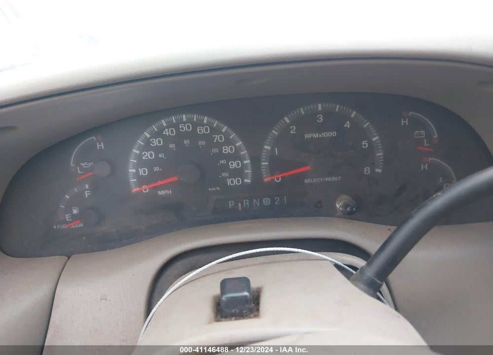 2001 FORD F-150 KING RANCH EDITION/LARIAT/XLT VIN: 1FTRW08L61KB95502