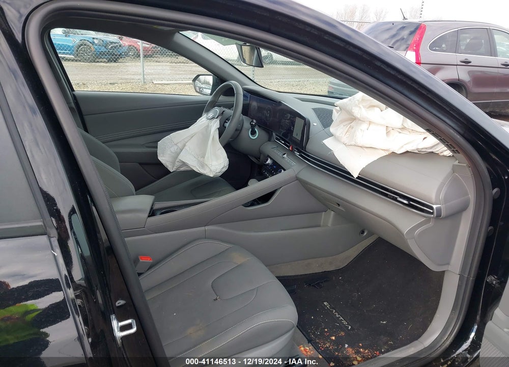 2023 HYUNDAI ELANTRA VIN: KMHLS4AG4PU558779