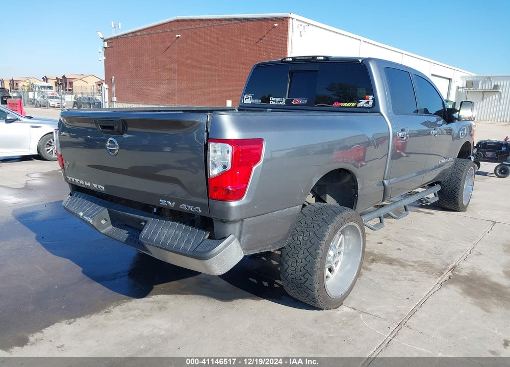 2017 NISSAN TITAN XD VIN: 1N6BA1F31HN565916
