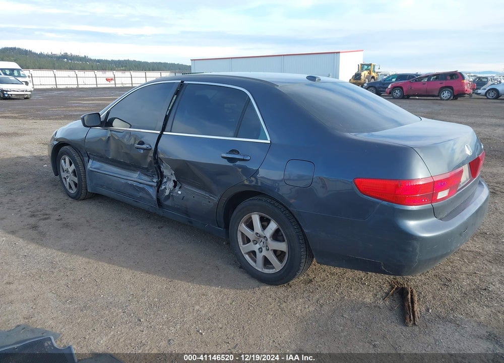 2005 HONDA ACCORD 3.0 EX VIN: 1HGCM66575A017856