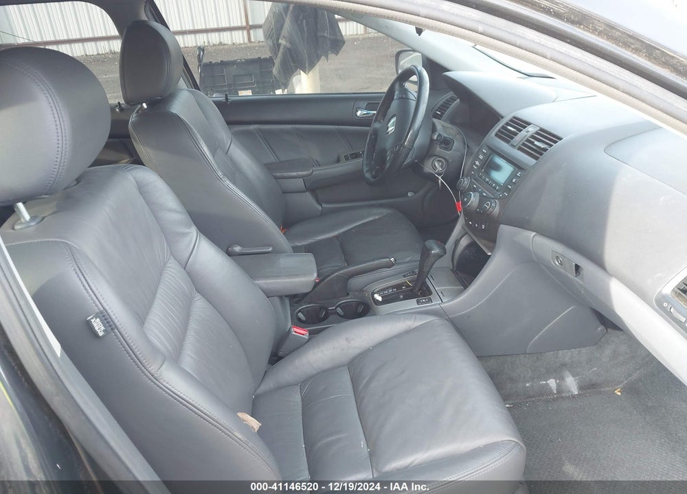 2005 HONDA ACCORD 3.0 EX VIN: 1HGCM66575A017856