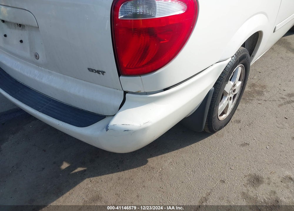 2007 DODGE GRAND CARAVAN SXT VIN: 2D4GP44LX7R117609
