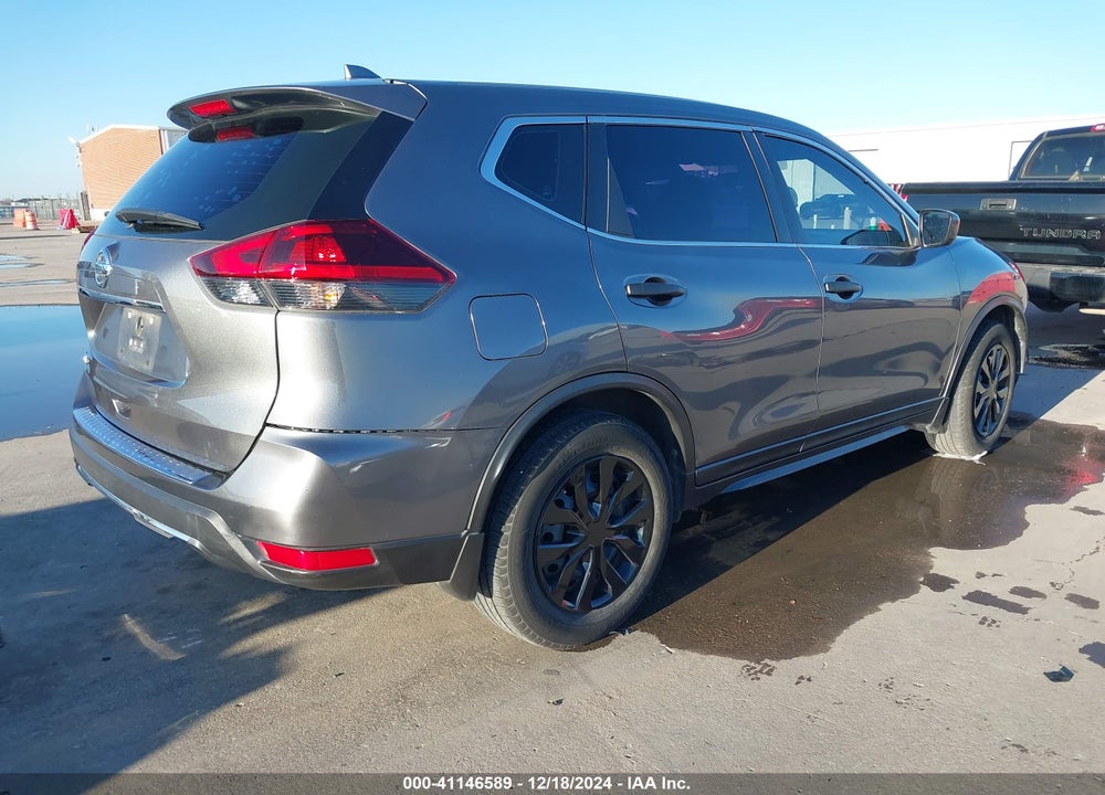 2019 NISSAN ROGUE S VIN: 5N1AT2MT5KC755735