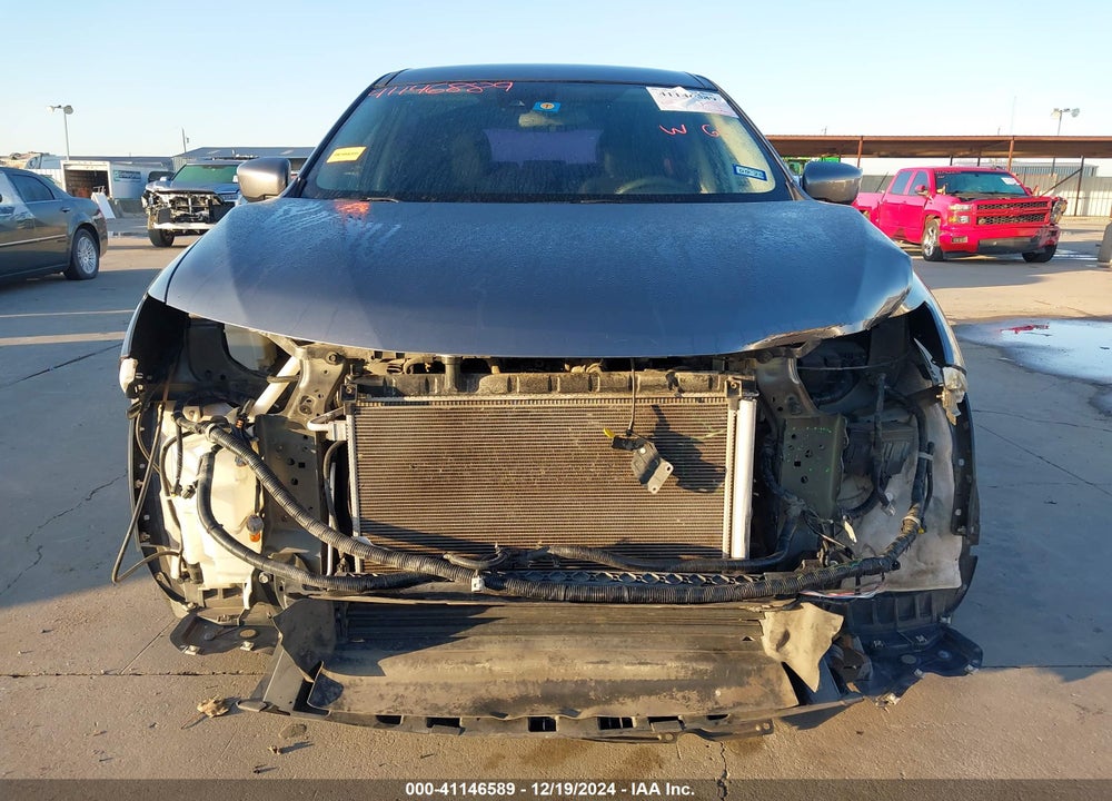 2019 NISSAN ROGUE S VIN: 5N1AT2MT5KC755735