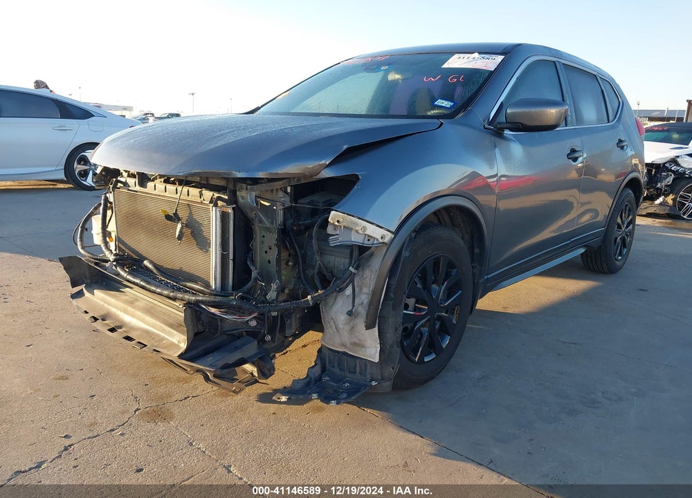 2019 NISSAN ROGUE S VIN: 5N1AT2MT5KC755735