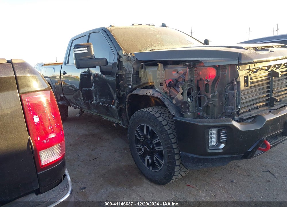 2022 GMC SIERRA 2500HD 4WD STANDARD BED AT4 VIN: 1GT49PEY5NF321390