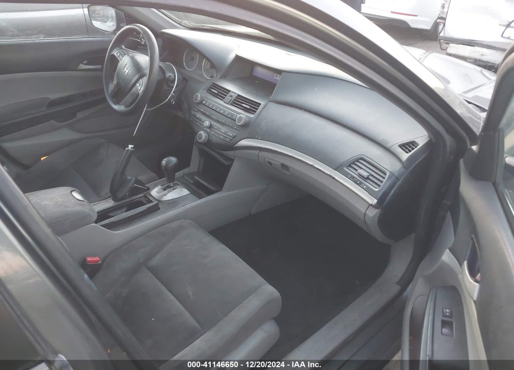 2011 HONDA ACCORD 2.4 LX VIN: 1HGCP2F34BA021230