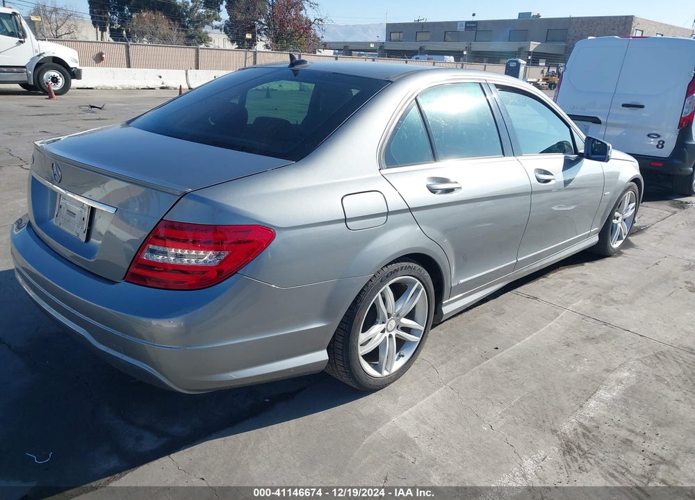 2012 MERCEDES-BENZ C 250 VIN: WDDGF4HB8CA617354