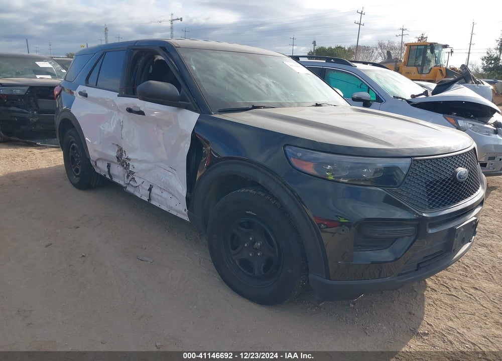 2022 FORD POLICE INTERCEPTOR VIN: 1FM5K8AB3NGC23562