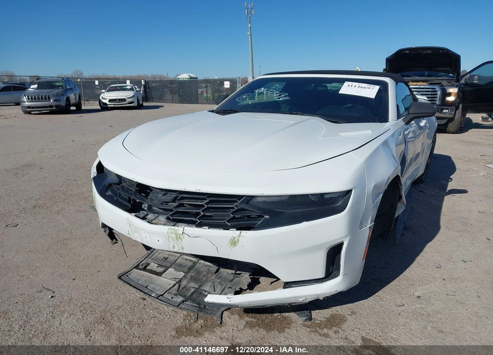 2019 CHEVROLET CAMARO VIN: 1G1FB3DSXK0108395