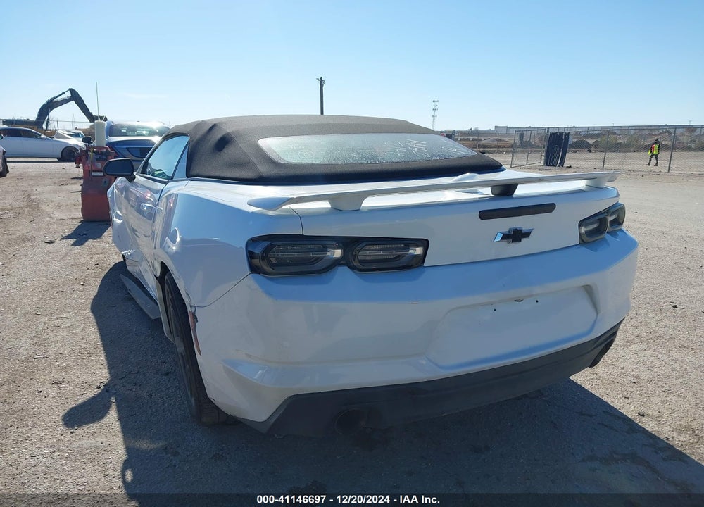 2019 CHEVROLET CAMARO VIN: 1G1FB3DSXK0108395