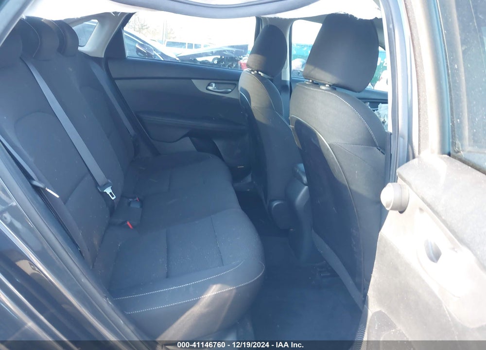 2019 KIA FORTE FE VIN: 3KPF24AD6KE095347