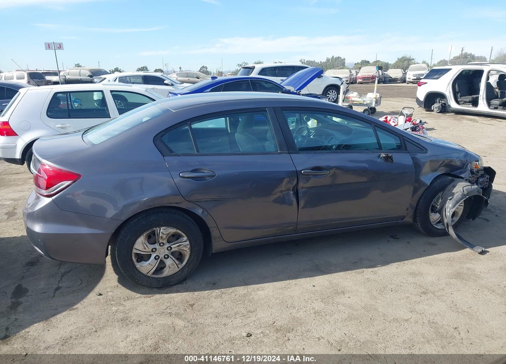2014 HONDA CIVIC LX VIN: 19XFB2F50EE267043