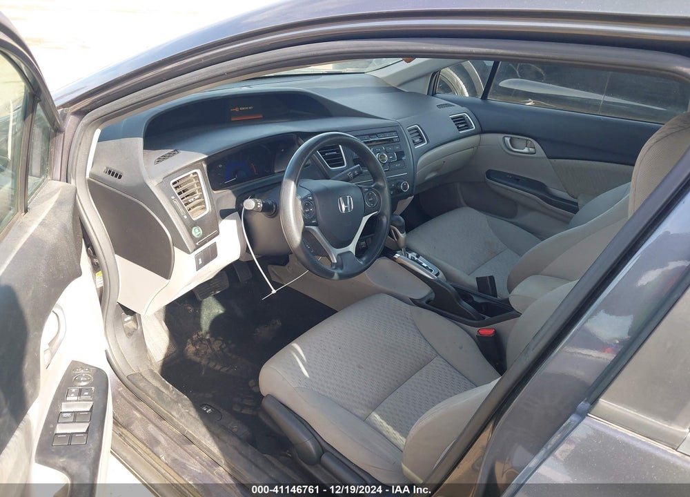 2014 HONDA CIVIC LX VIN: 19XFB2F50EE267043