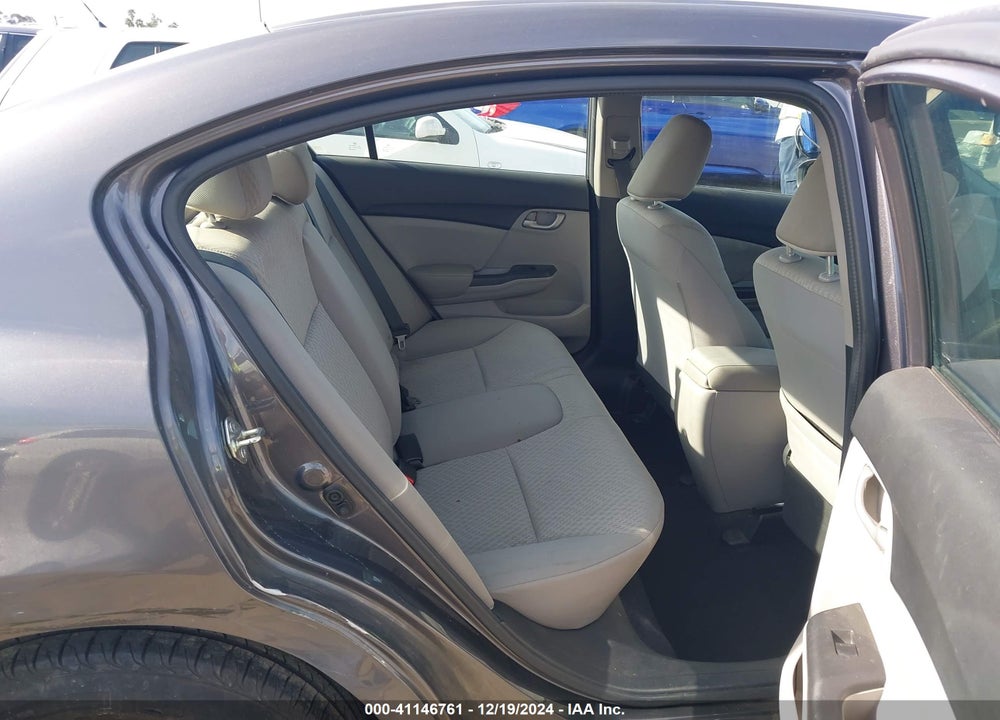 2014 HONDA CIVIC LX VIN: 19XFB2F50EE267043