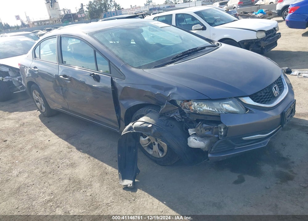 2014 HONDA CIVIC LX VIN: 19XFB2F50EE267043