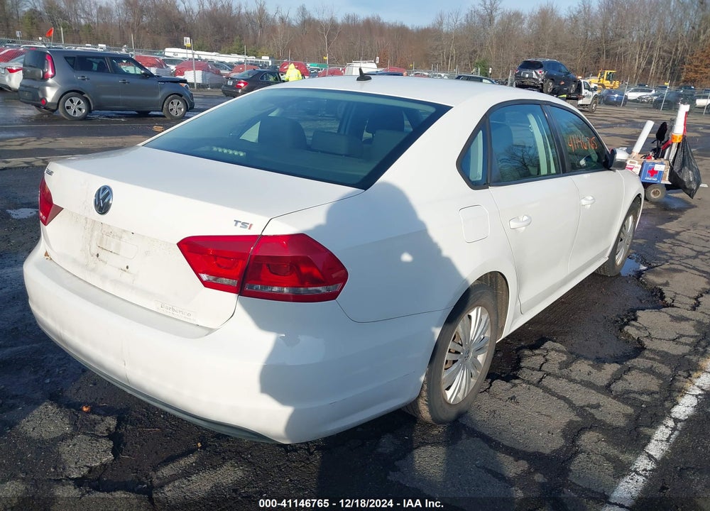 2014 VOLKSWAGEN PASSAT 1.8T S VIN: 1VWAT7A39EC039900
